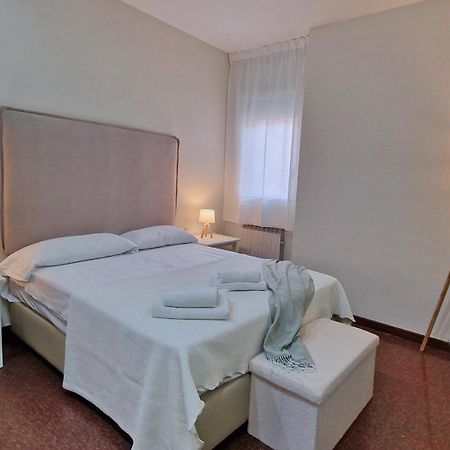 Modern Apartment Close To The Camp Nou Stadium Barcelona Exterior photo